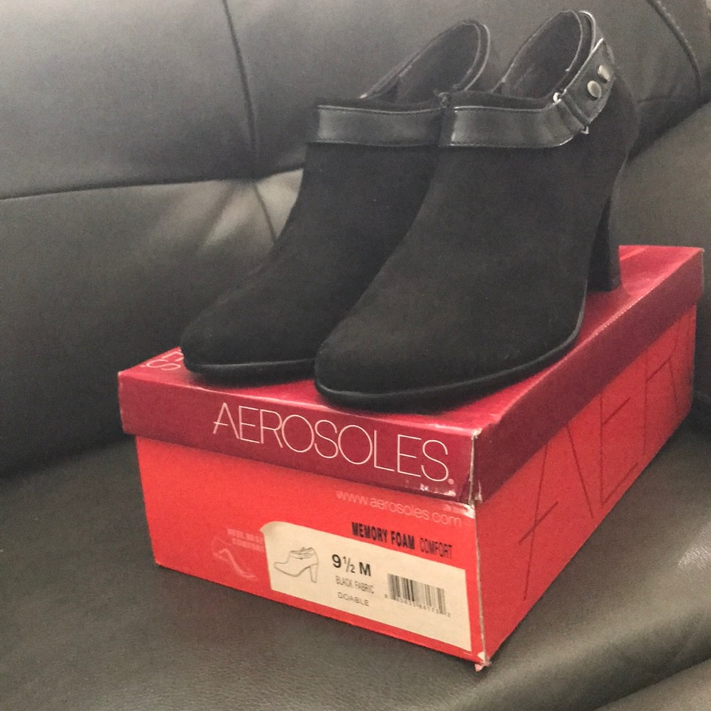 Aerosoles Doable booties